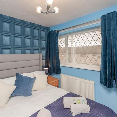 Leed City Centre - Armley Wortley Leeds  Kültér fotó