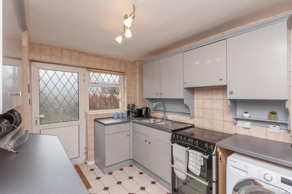 Leed City Centre - Armley Wortley Leeds  Kültér fotó